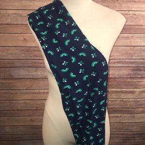 LuLaRoe Tall and Curvy Leggings